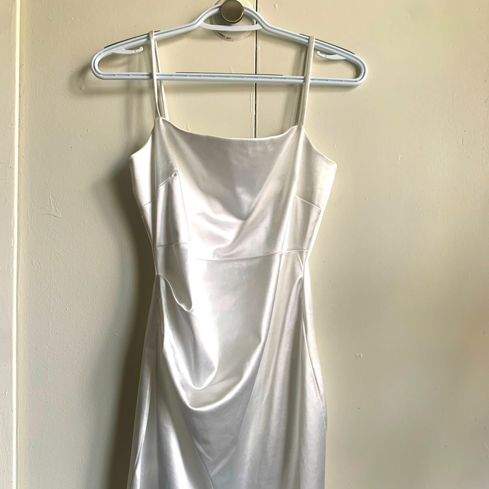 Windsor short white dress